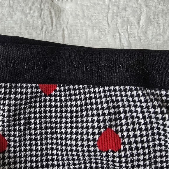 Victoria's Secret Black and Red Heart Pajama Set - Picture 6 of 9